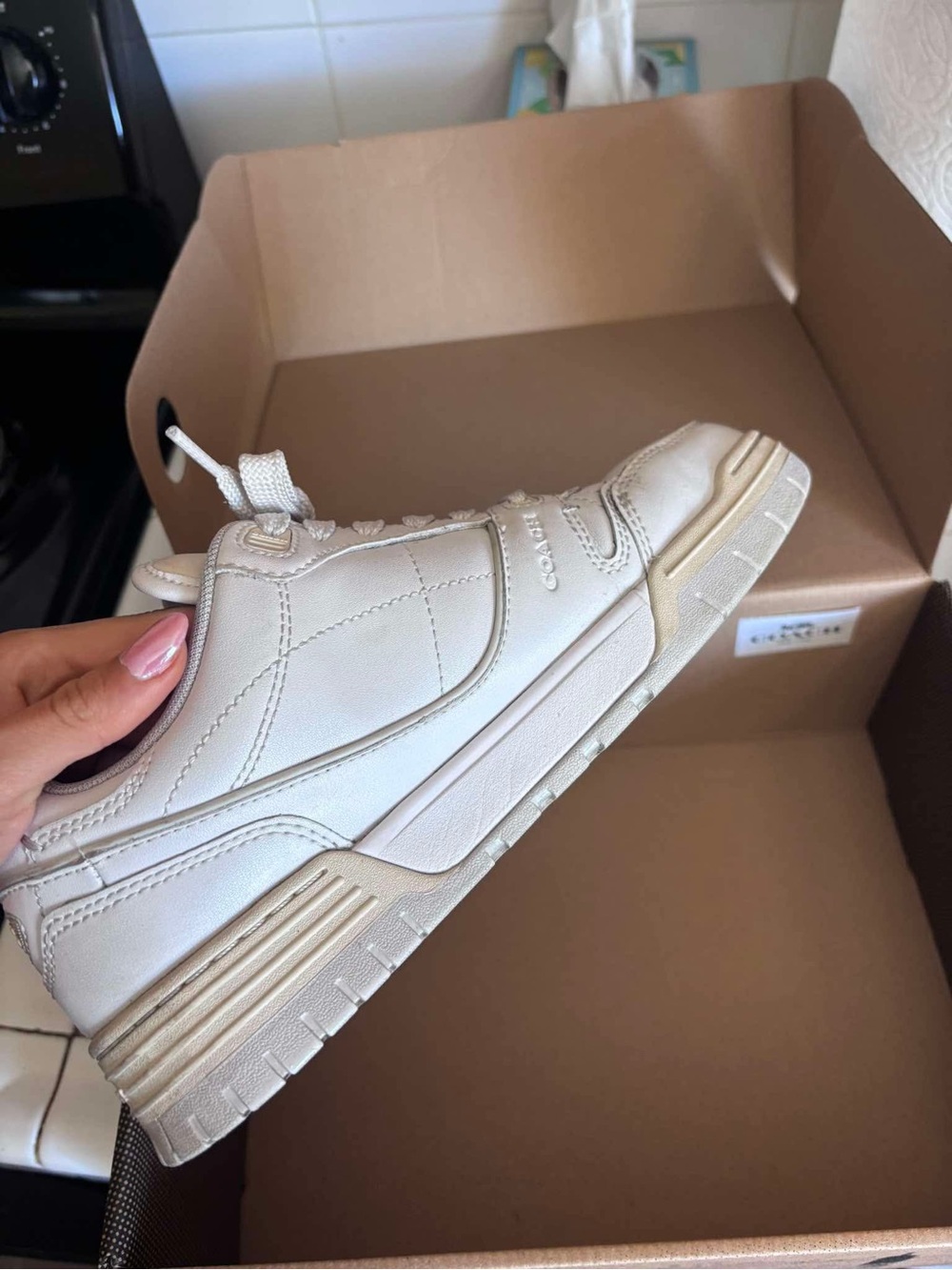 Coach SoHo Sneakers size 7.5 - Picture 4 of 12